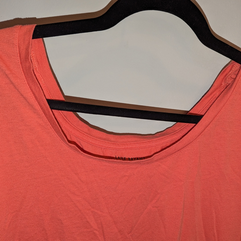 Lane Bryant Coral Short Sleeve Tee - Picture 3 of 4